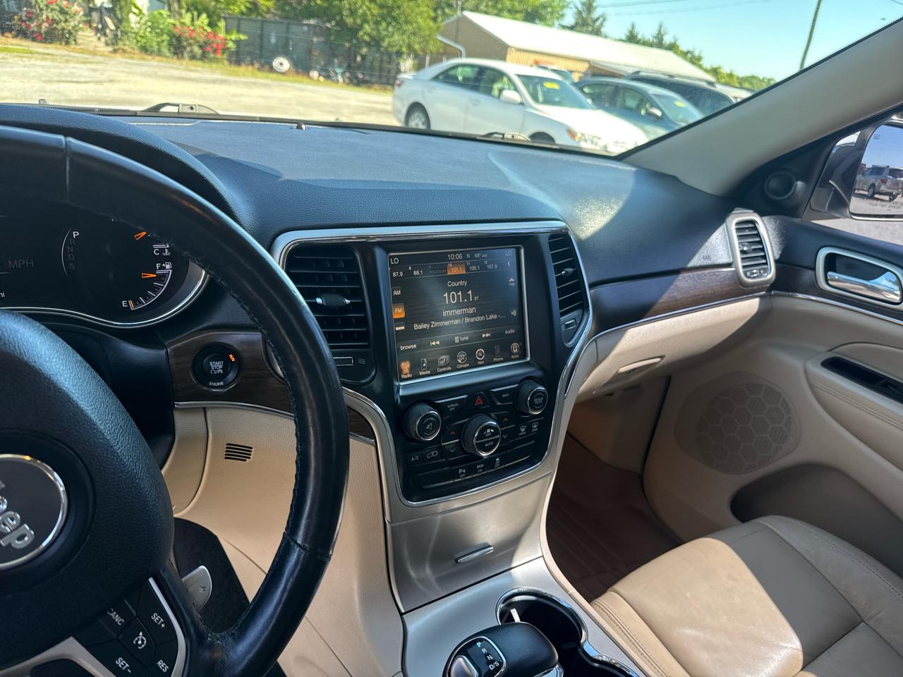 Jeep Grand Cherokee Limited 2WD 2015
