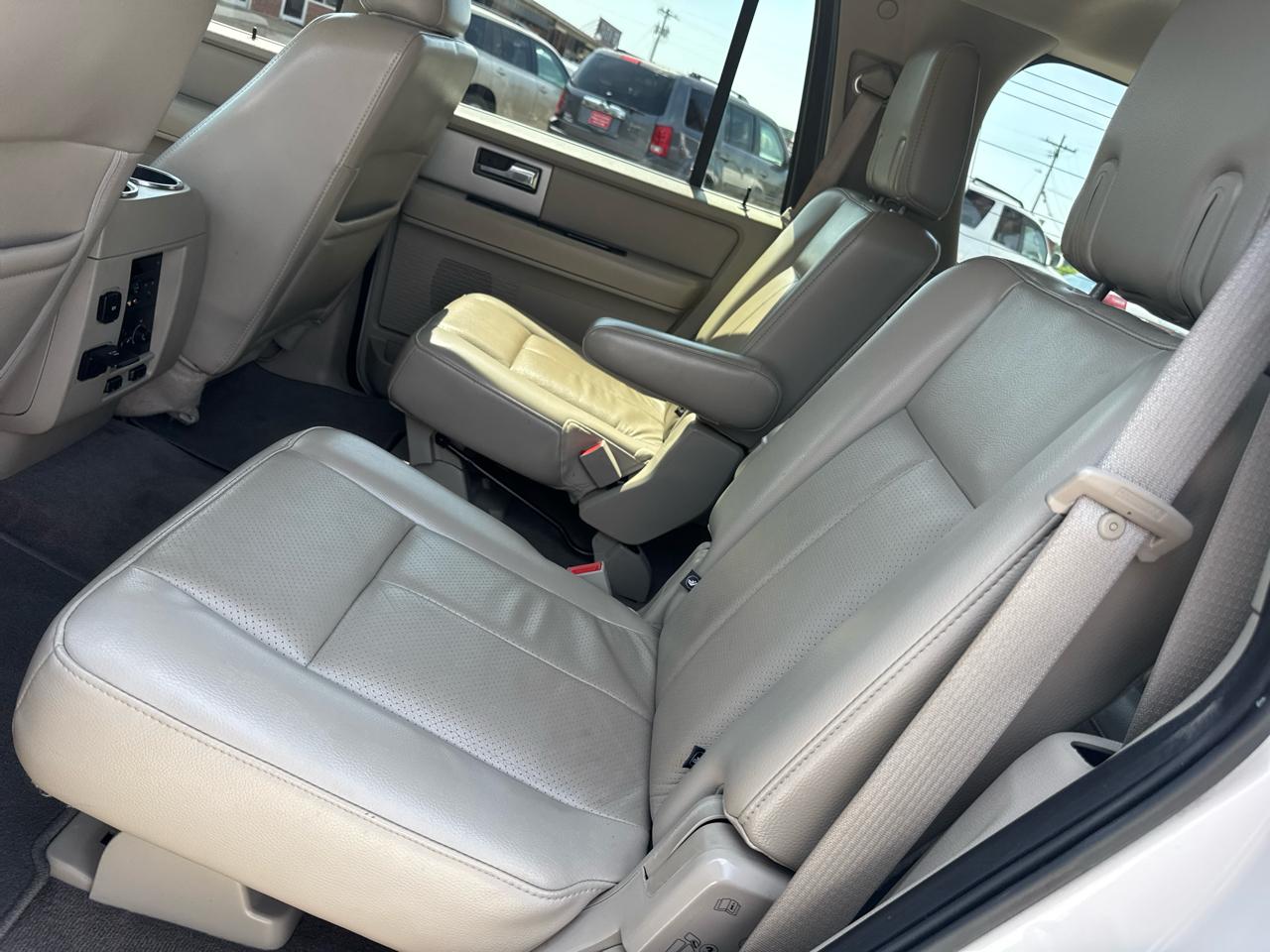 Ford Expedition Limited 2WD 2012