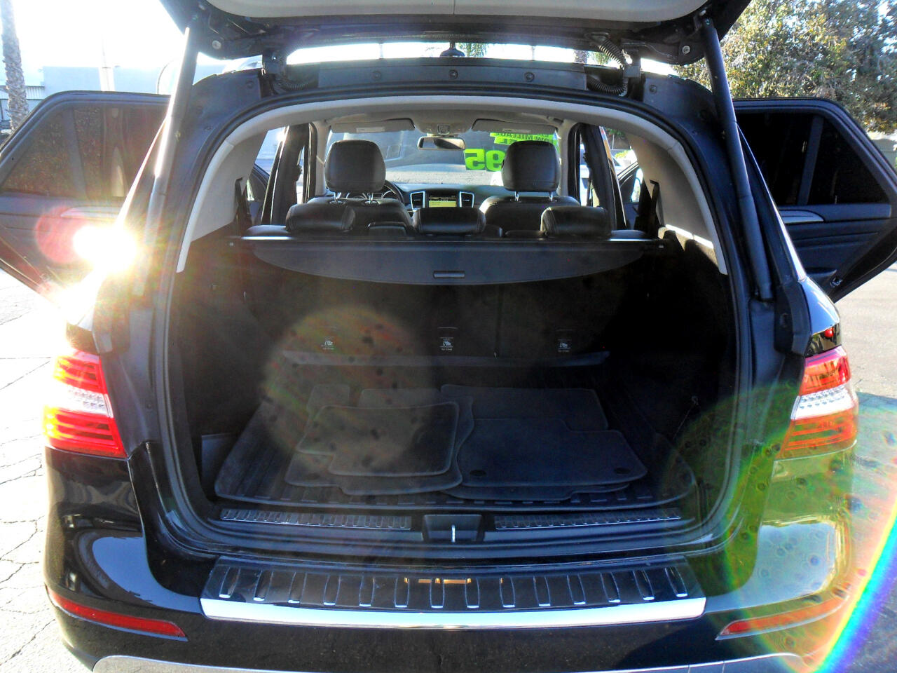 Mercedes-Benz M-Class 4MATIC 4dr ML 350 BlueTEC 2012 Mercedes-Benz M-Class 4MATIC 4dr ML 350 BlueTEC 2012