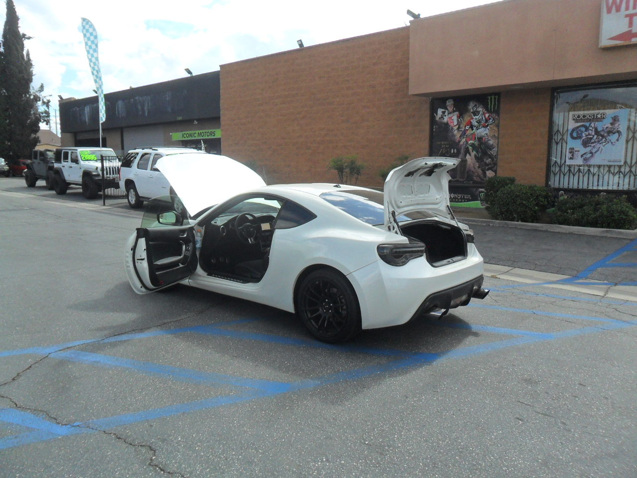 Scion FR-S 2dr Cpe Man (Natl) 2013 Scion FR-S 2dr Cpe Man (Natl) 2013