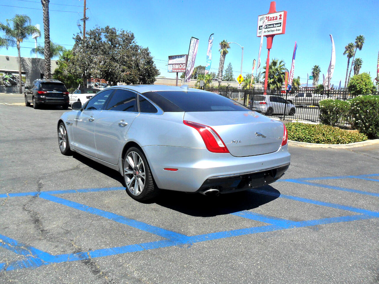 Jaguar XJ XJL Portfolio RWD 2017 Jaguar XJ XJL Portfolio RWD 2017