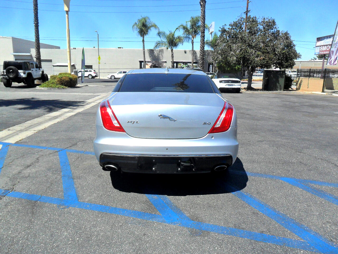 Jaguar XJ XJL Portfolio RWD 2017 Jaguar XJ XJL Portfolio RWD 2017