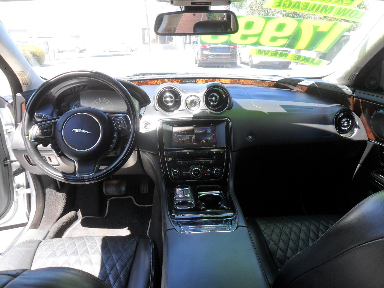 Jaguar XJ XJL Portfolio RWD 2017 Jaguar XJ XJL Portfolio RWD 2017