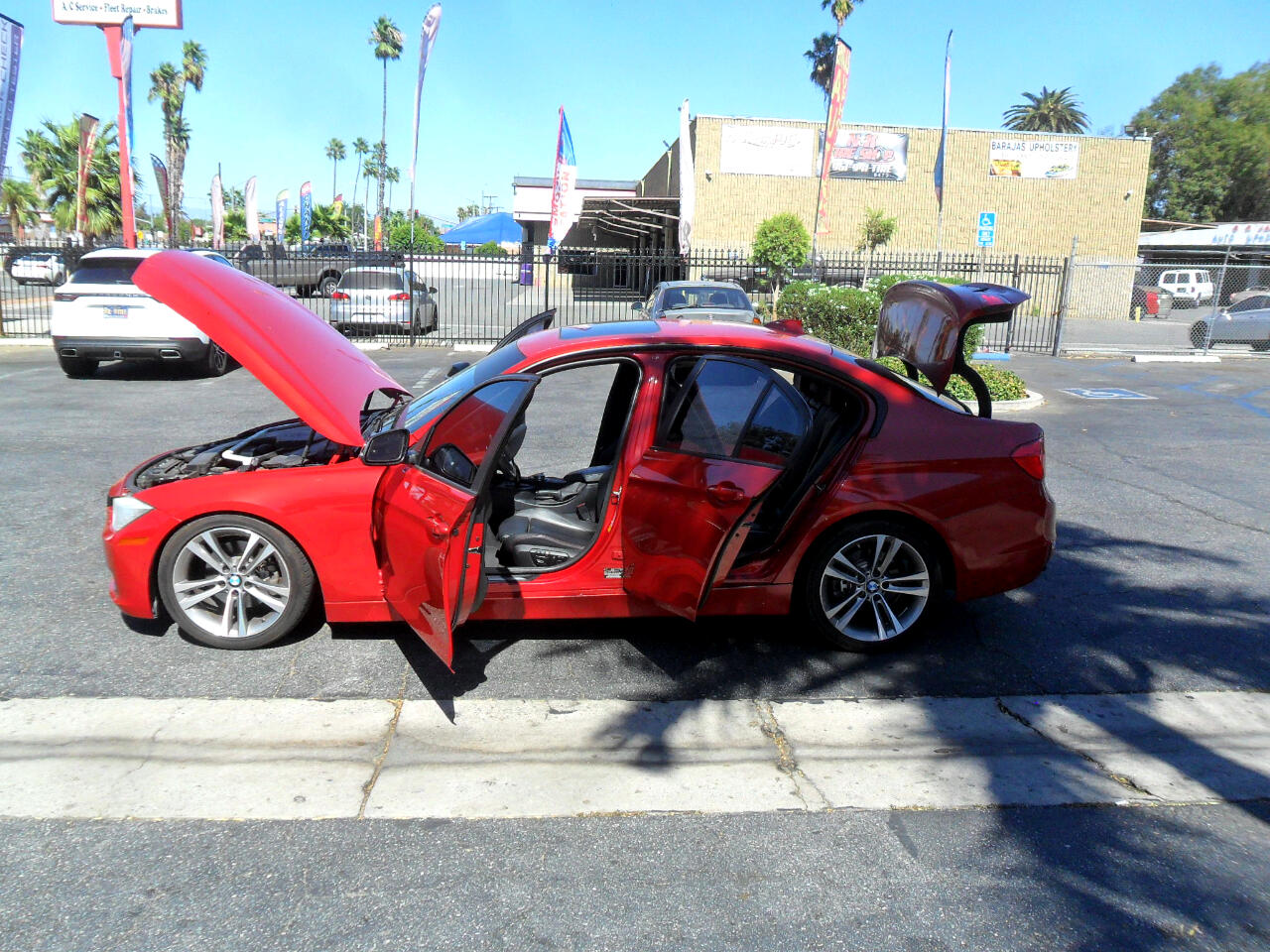 BMW 3 Series 4dr Sdn 328i RWD South Africa 2015 BMW 3 Series 4dr Sdn 328i RWD South Africa 2015
