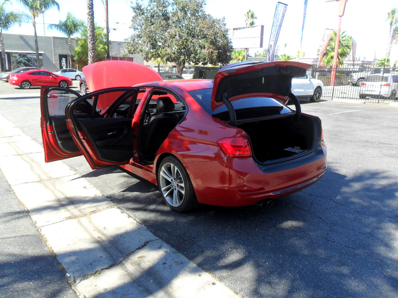BMW 3 Series 4dr Sdn 328i RWD South Africa 2015 BMW 3 Series 4dr Sdn 328i RWD South Africa 2015