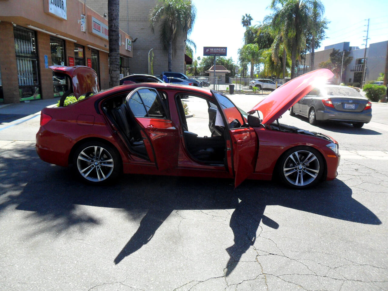 BMW 3 Series 4dr Sdn 328i RWD South Africa 2015 BMW 3 Series 4dr Sdn 328i RWD South Africa 2015