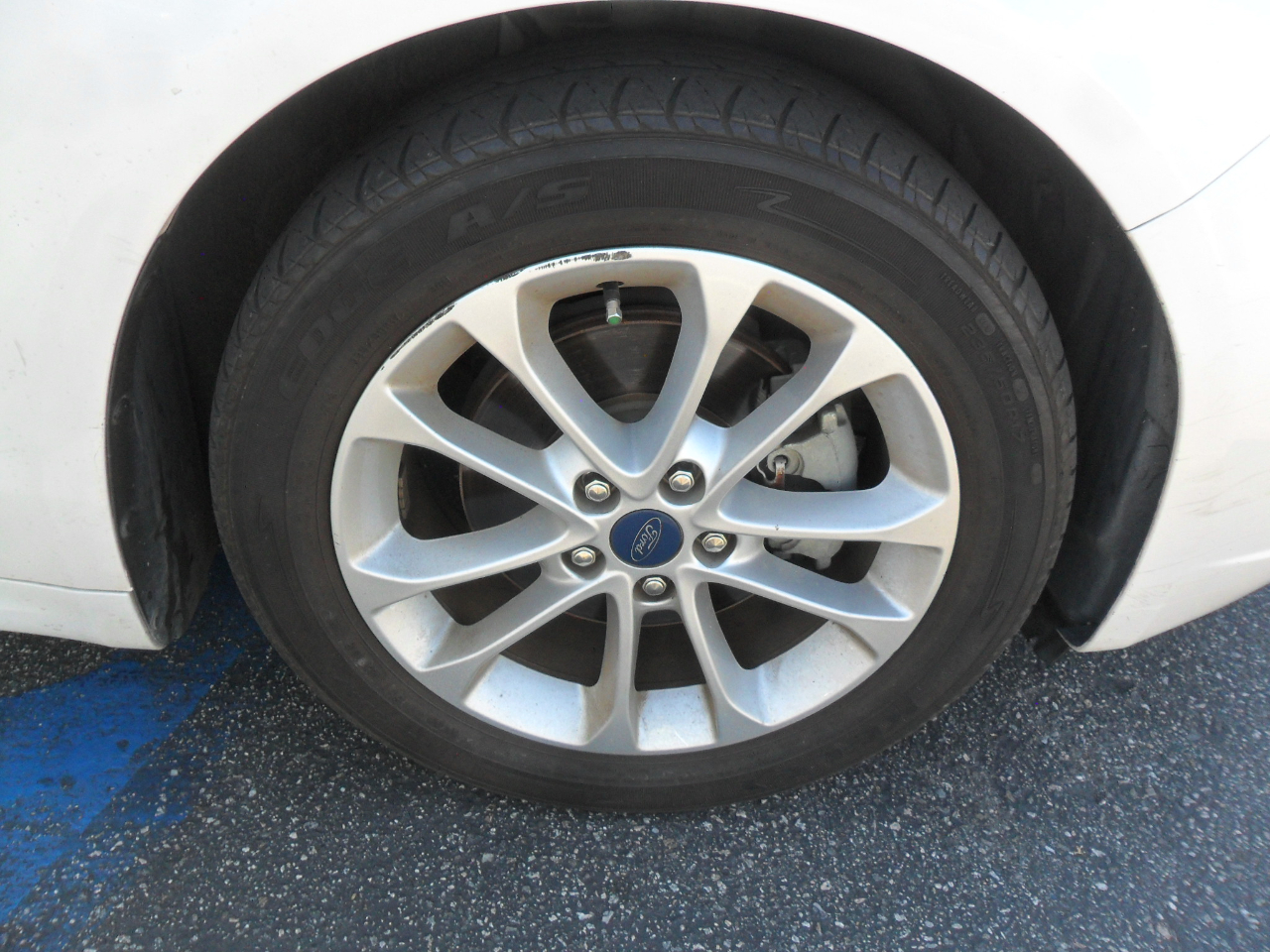 Ford Fusion SE FWD 2019 Ford Fusion SE FWD 2019