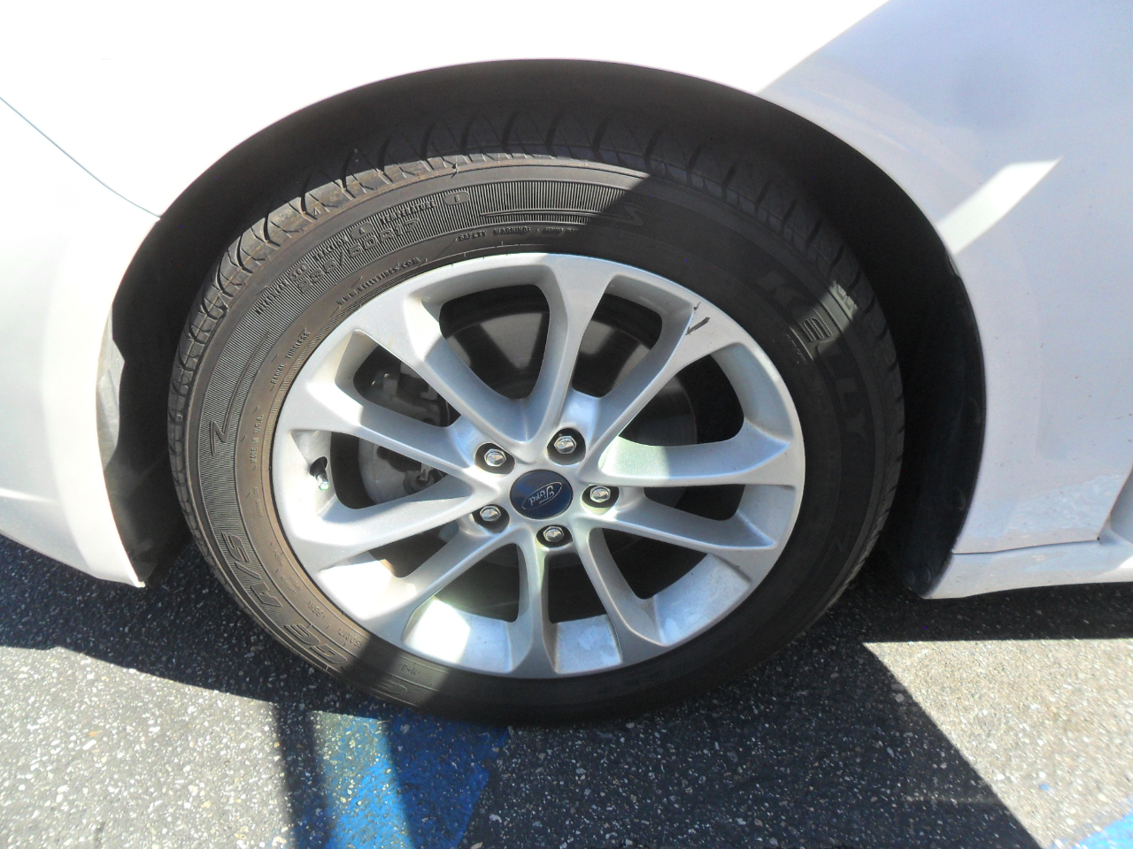 Ford Fusion SE FWD 2019 Ford Fusion SE FWD 2019