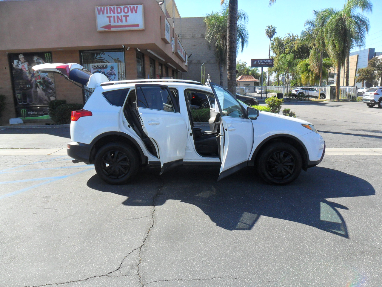 Toyota RAV4 FWD 4dr LE (Natl) 2014 Toyota RAV4 FWD 4dr LE (Natl) 2014