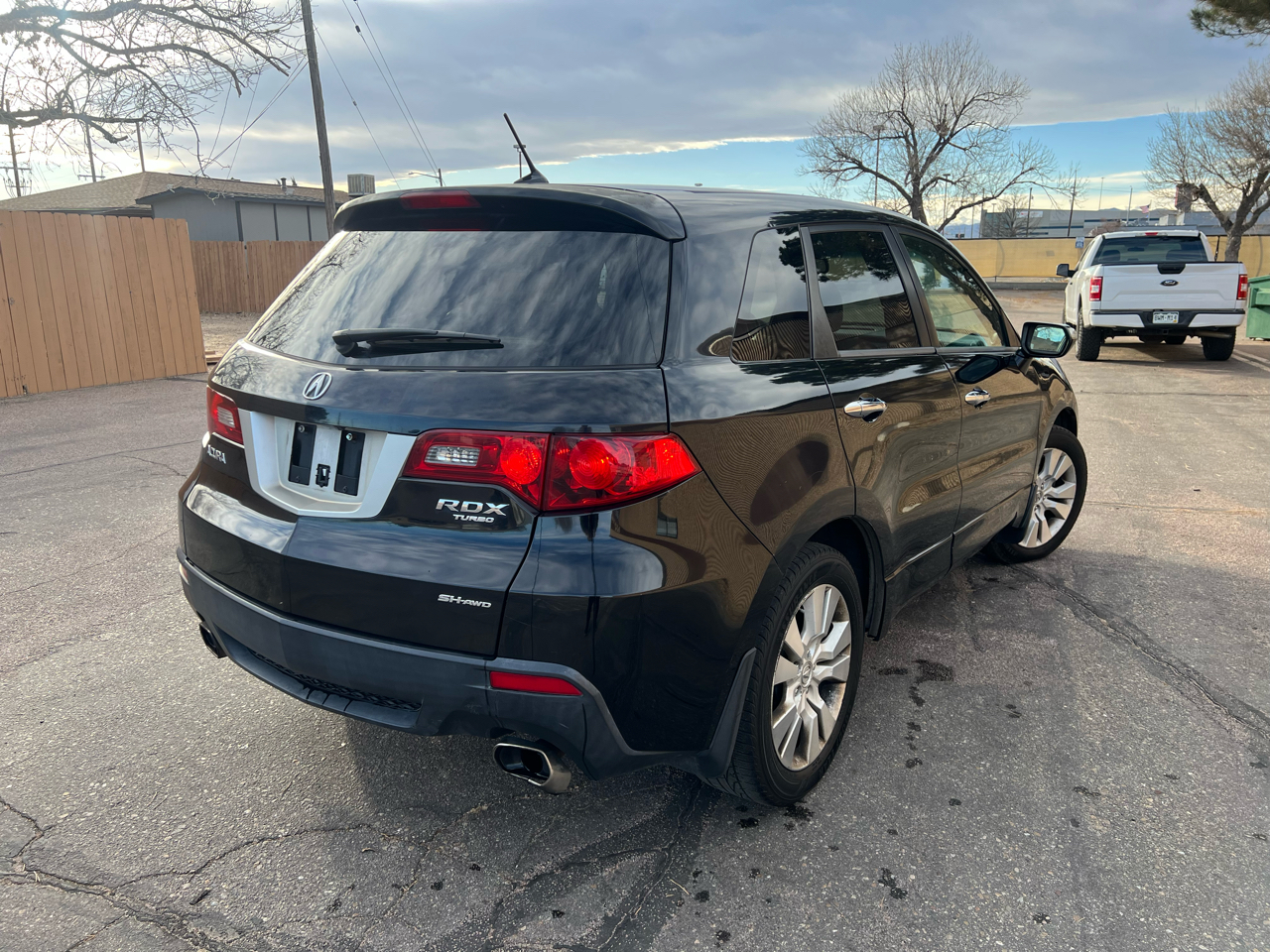 Acura RDX 5-Spd AT SH-AWD with Technology Package 2011