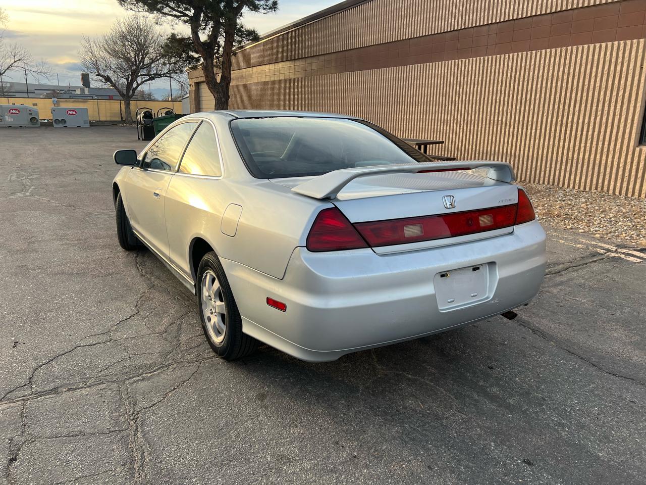 Honda Accord LX coupe 2001