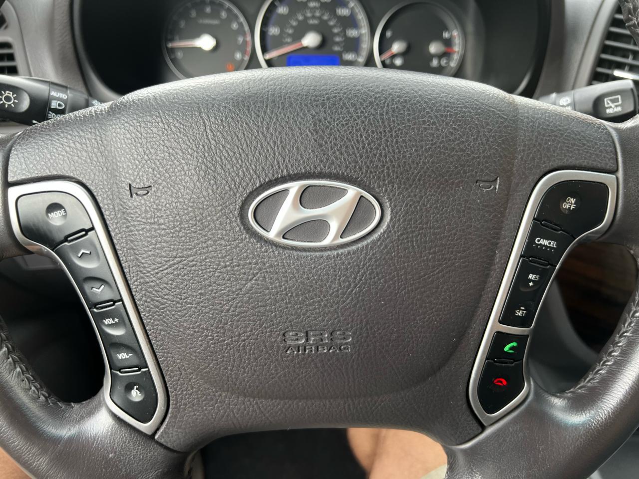 Hyundai Santa Fe SE 3.5 FWD 2010