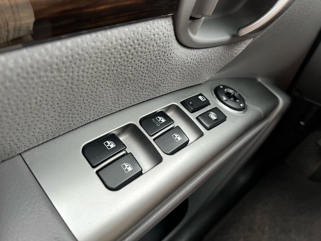 Hyundai Santa Fe SE 3.5 FWD 2010