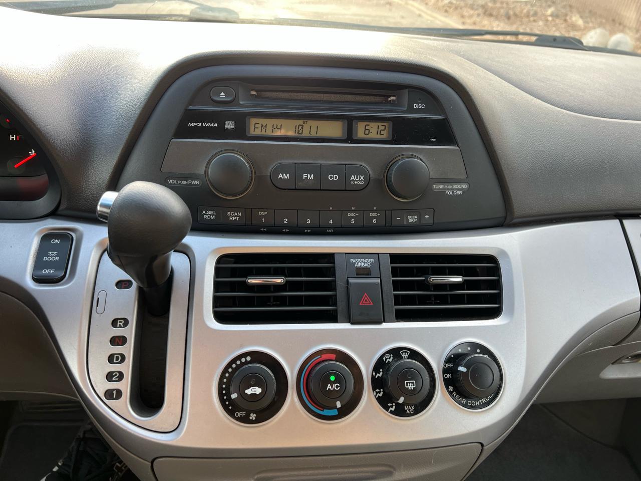 Honda Odyssey LX 2010