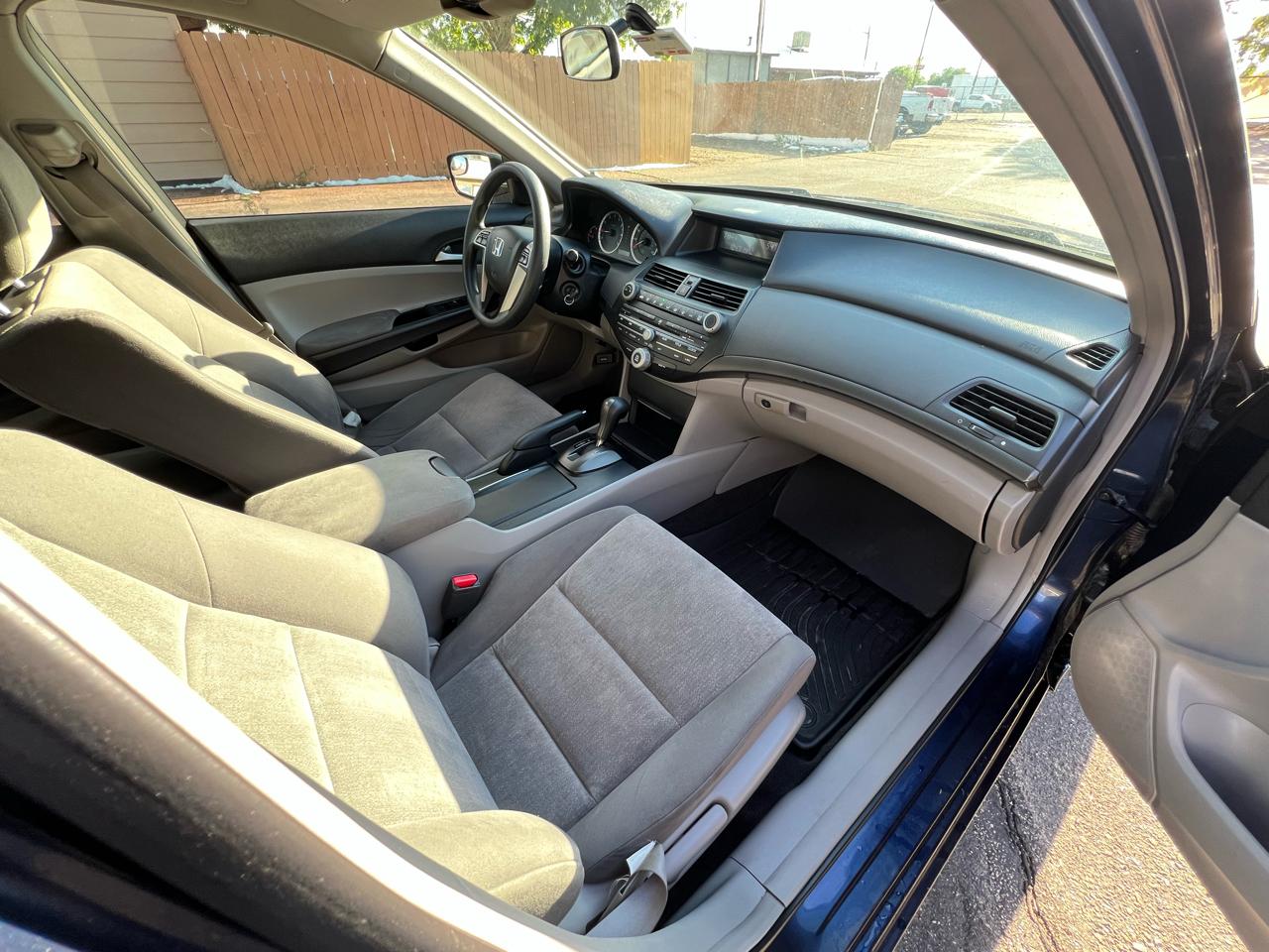 Honda Accord LX sedan AT 2008