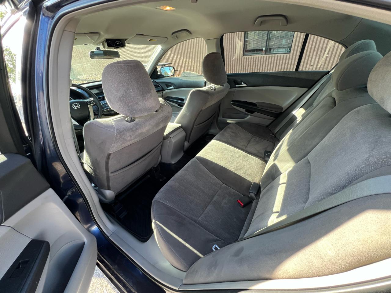 Honda Accord LX sedan AT 2008