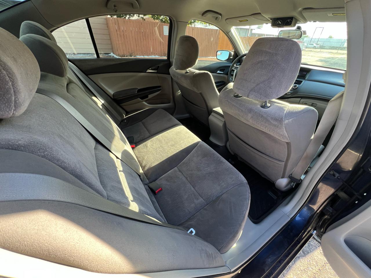 Honda Accord LX sedan AT 2008