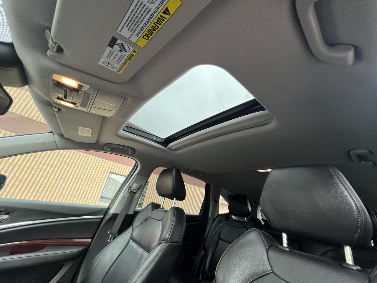 Acura MDX 6-Spd AT w/Tech Package 2015