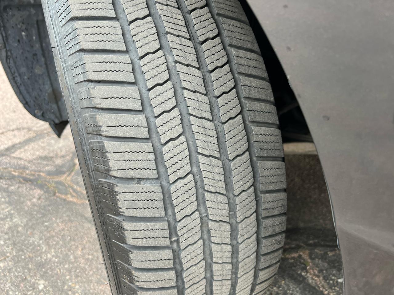 Acura MDX 6-Spd AT w/Tech Package 2015