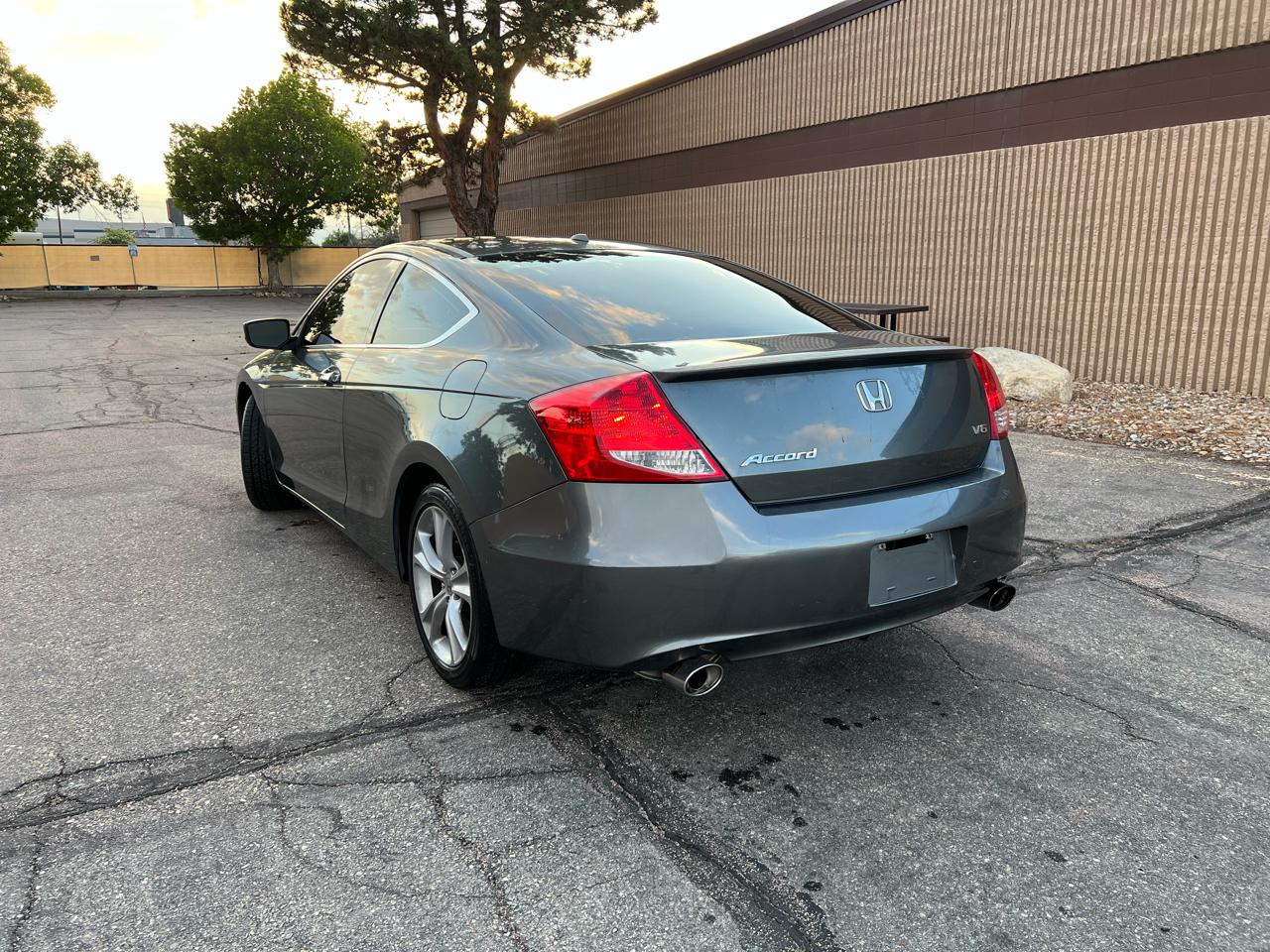 Honda Accord EX-L V6 Coupe AT 2012