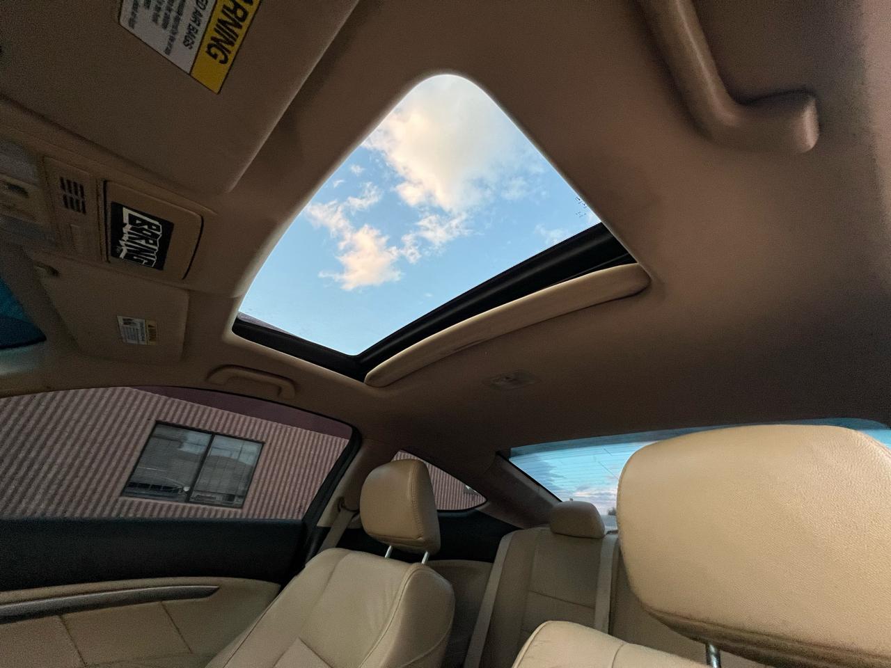 Honda Accord EX-L V6 Coupe AT 2012
