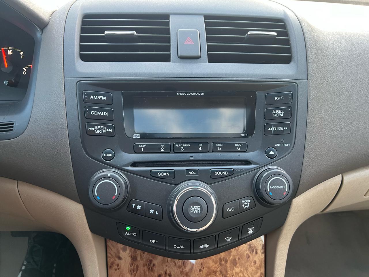 Honda Accord EX V6 sedan AT 2003