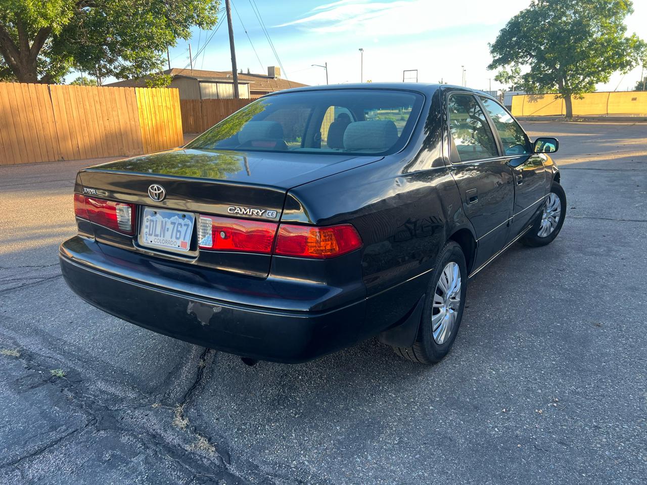 Toyota Camry CE 2001