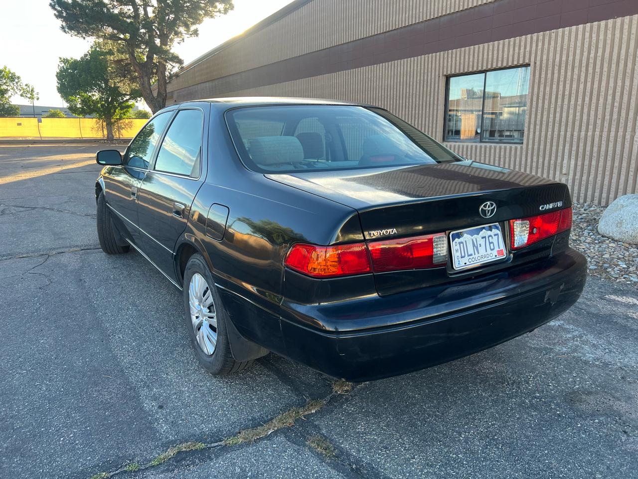Toyota Camry CE 2001