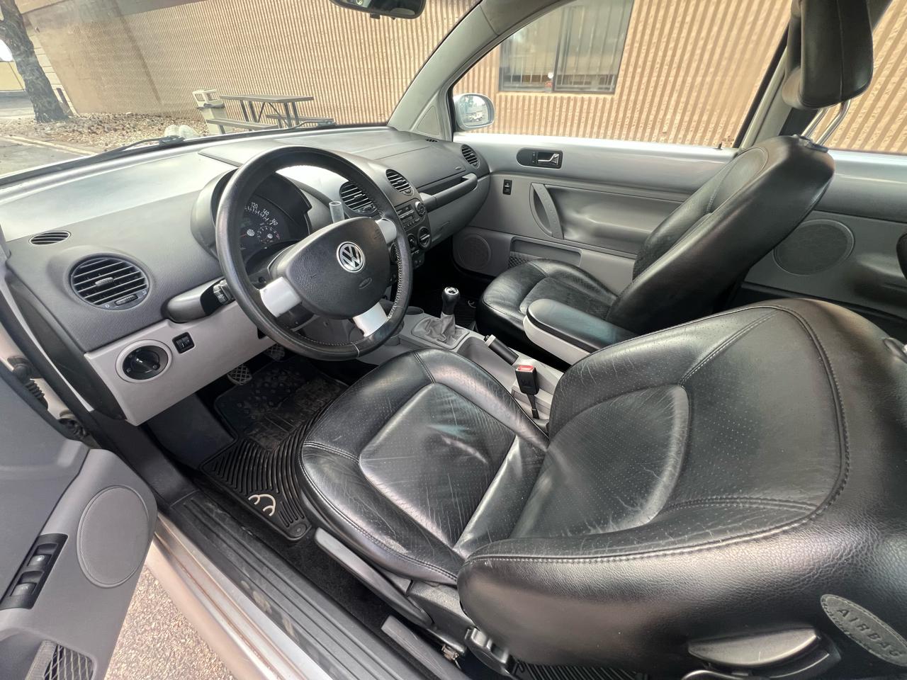 Volkswagen New Beetle GLS 1.8T 2001