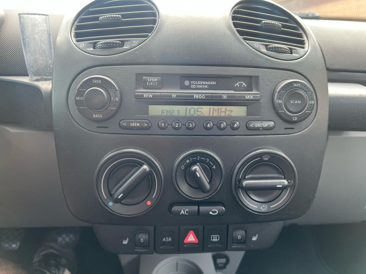 Volkswagen New Beetle GLS 1.8T 2001