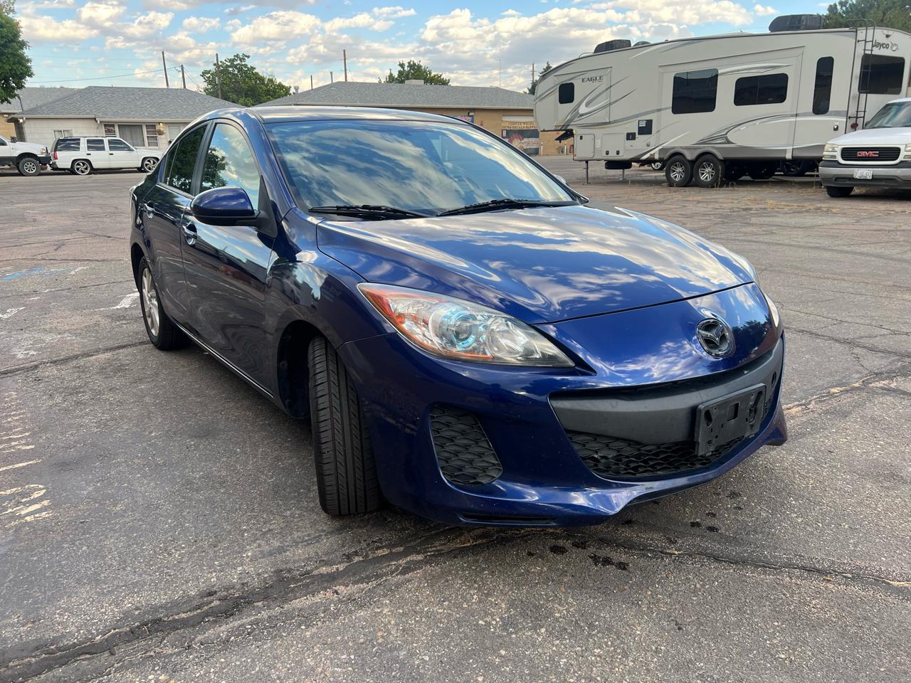 Mazda MAZDA3 i Touring 4-door 2012