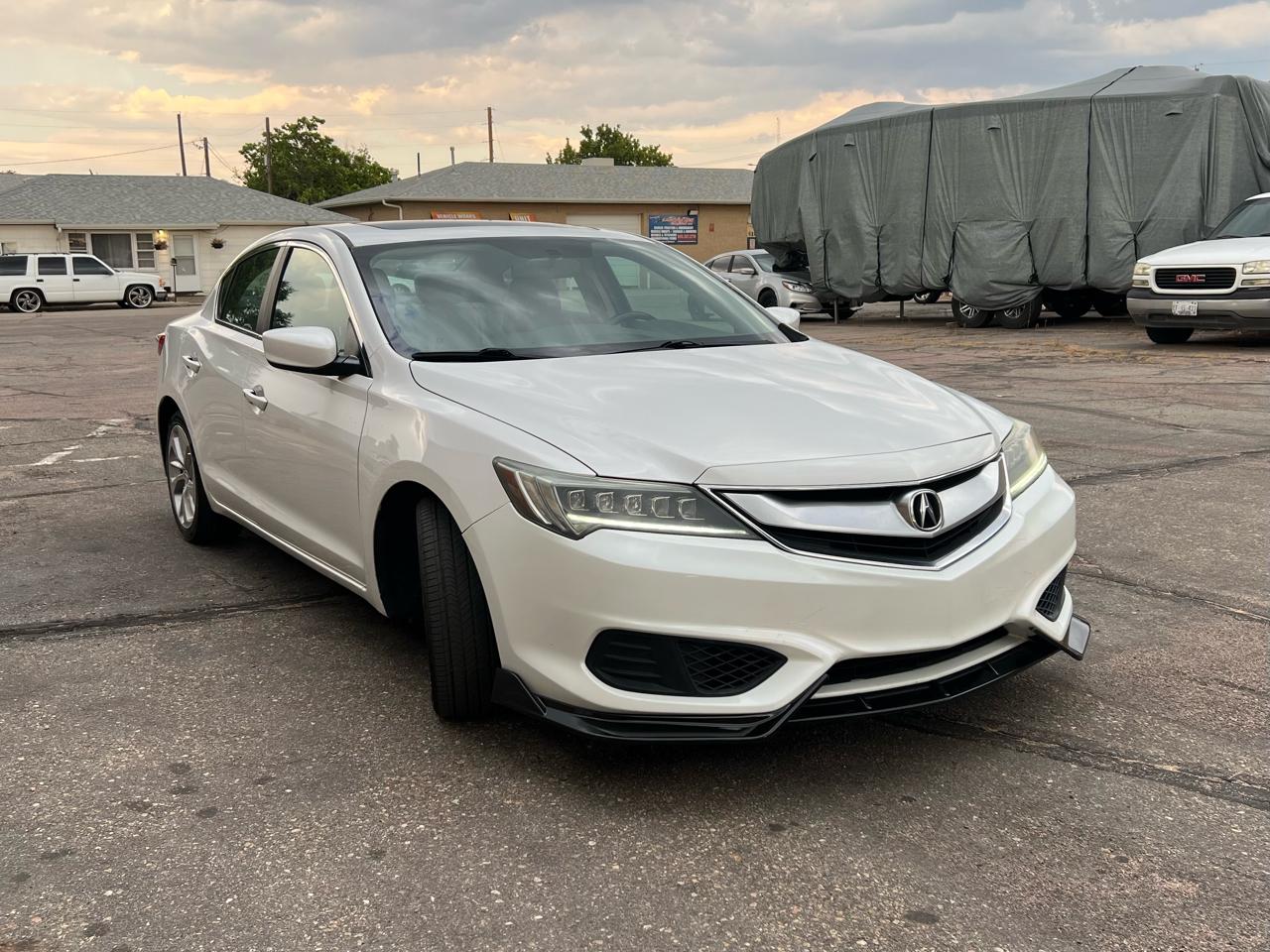 Acura ILX 8-Spd AT 2016