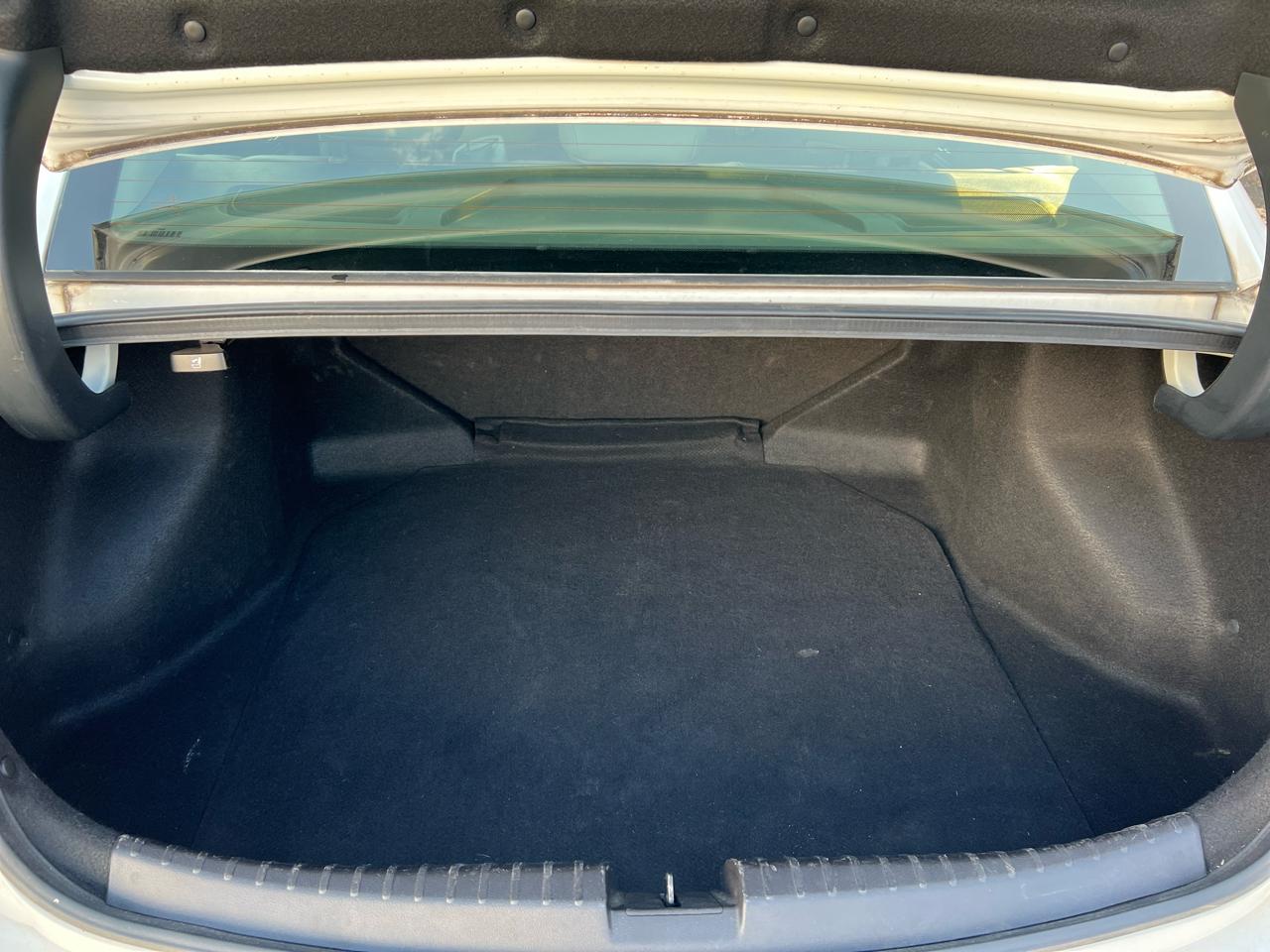 Acura ILX 8-Spd AT 2016