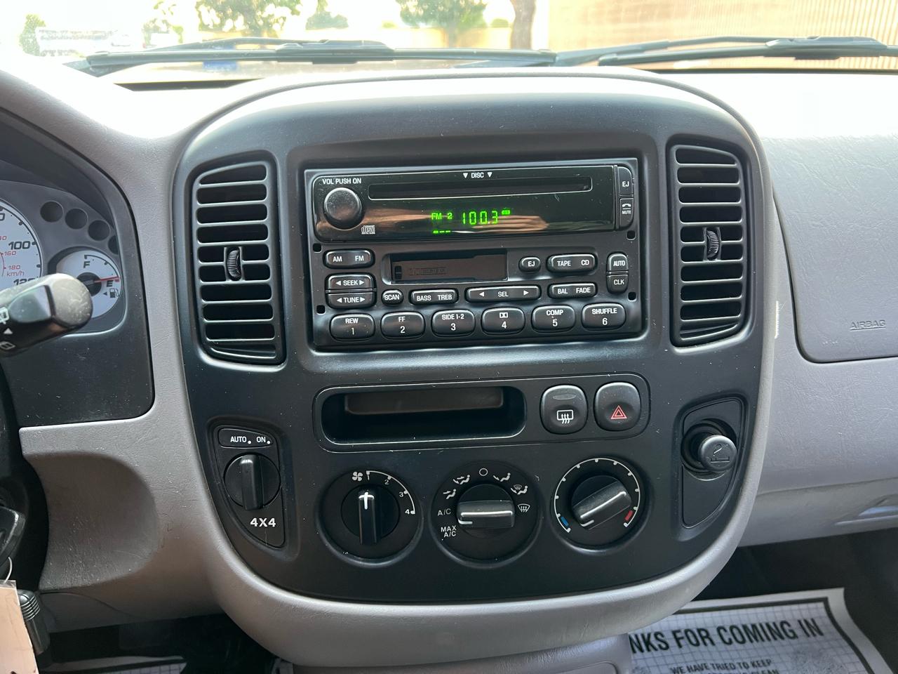 2002 Ford Escape XLS Value - Photo 11