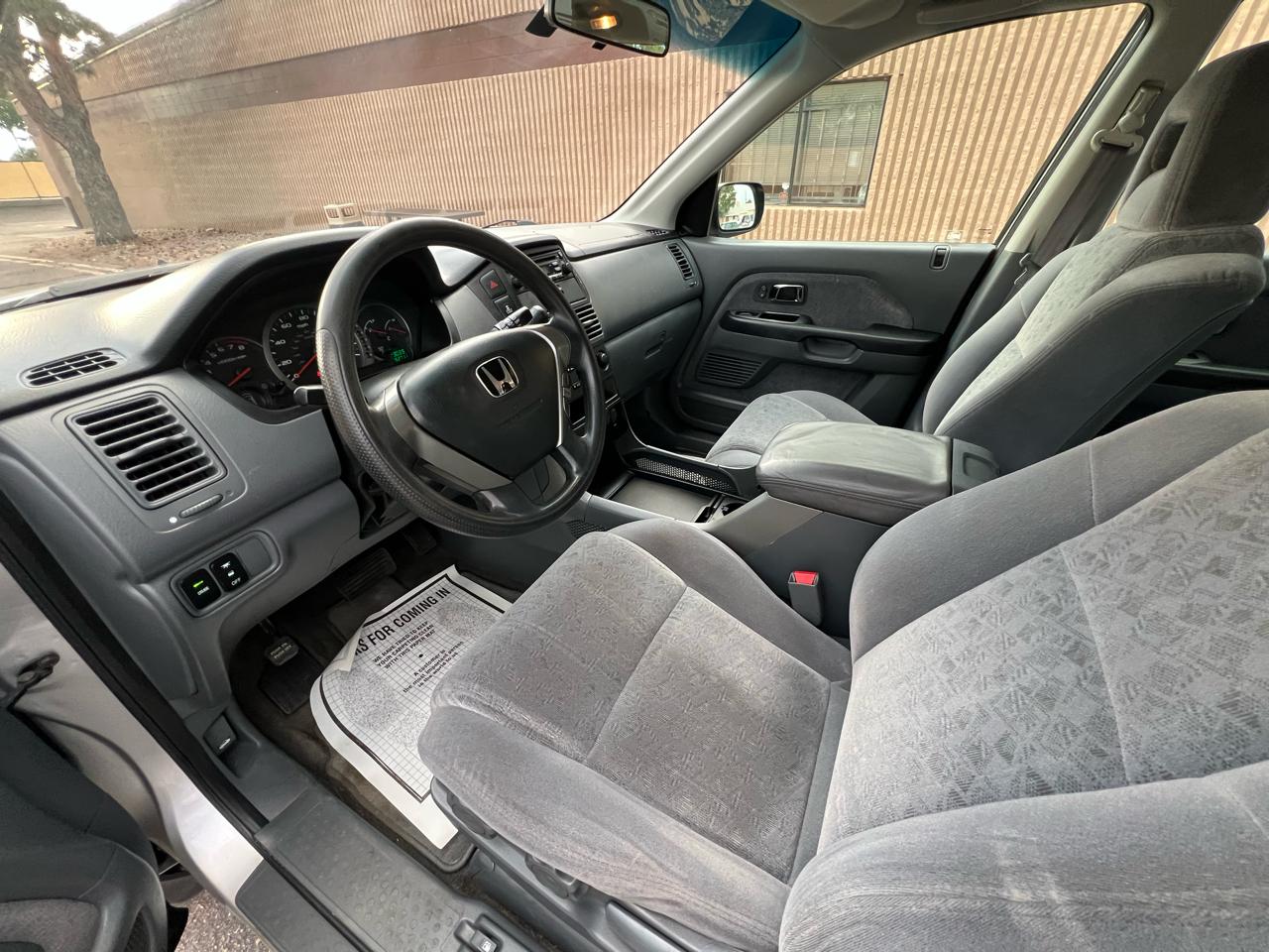 Honda Pilot LX 2005