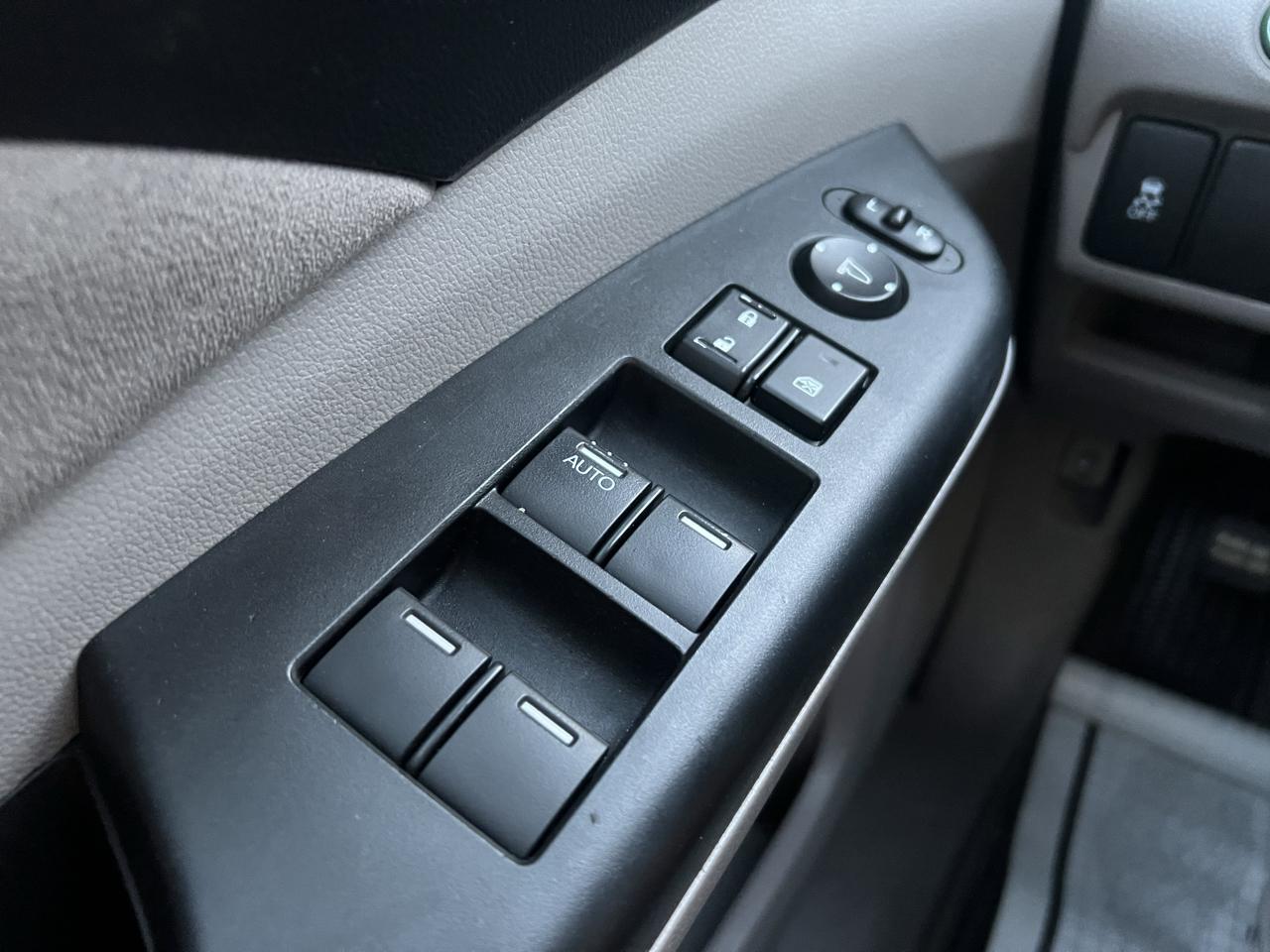 Honda CR-V EX 2WD 5-Speed AT 2013