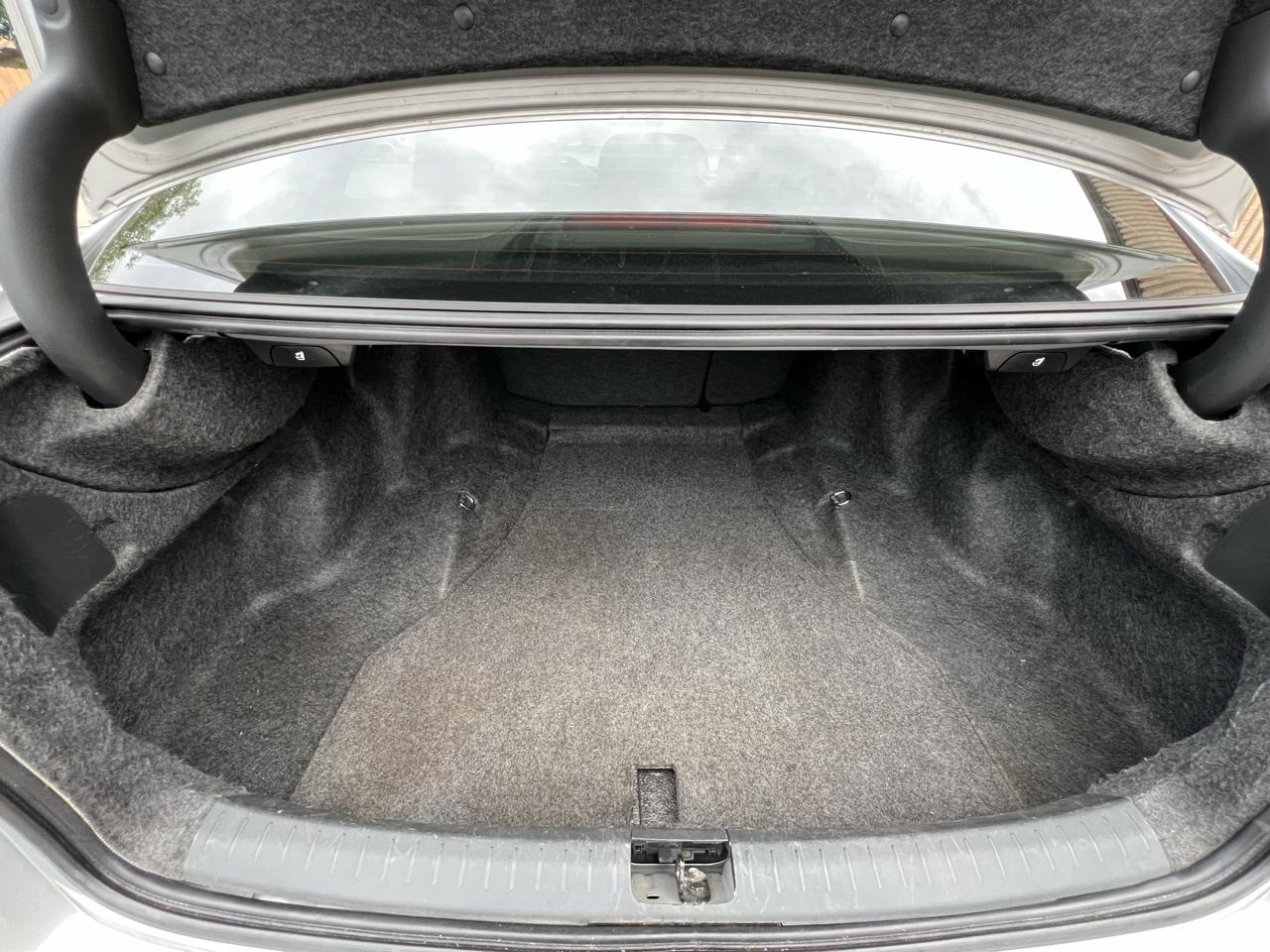 Acura TSX 5-speed AT 2012