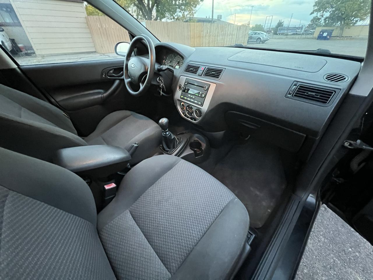 Ford Focus photo 7
