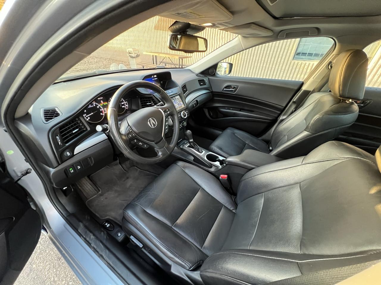Acura ILX photo 5