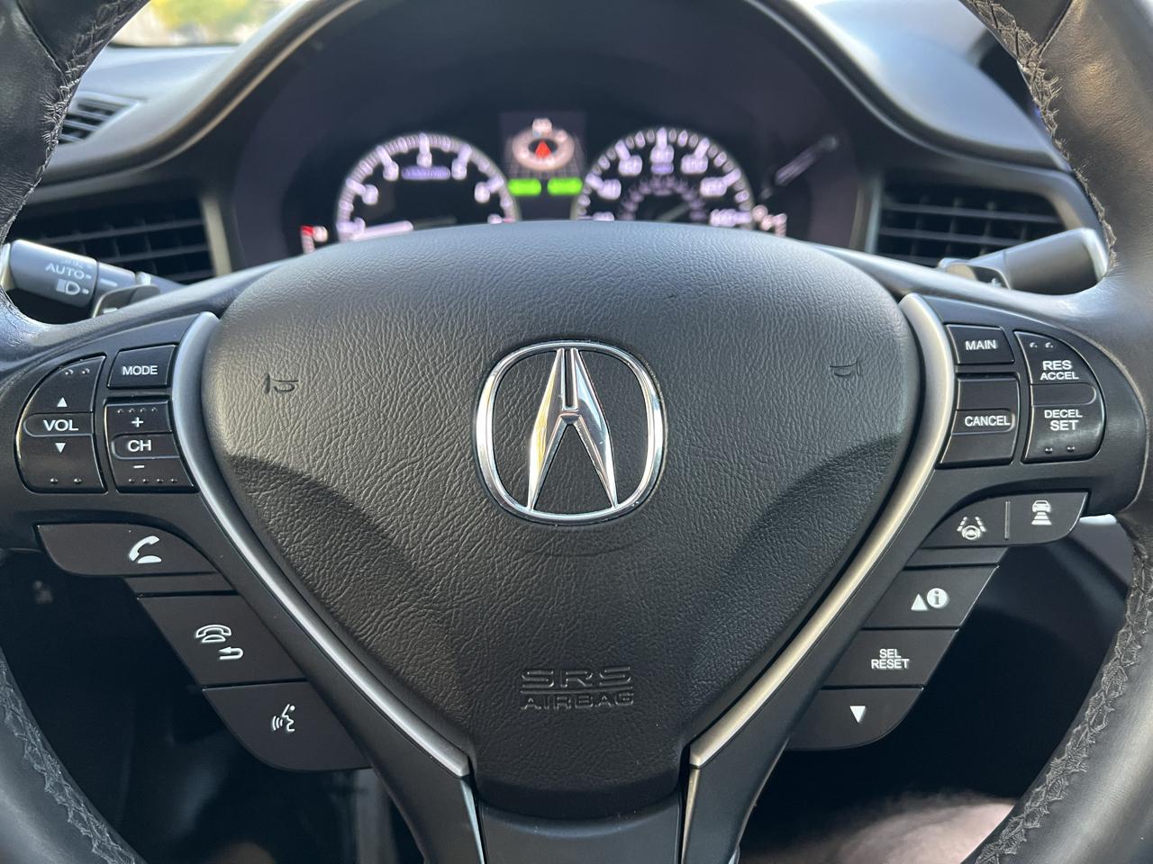 Acura ILX photo 15