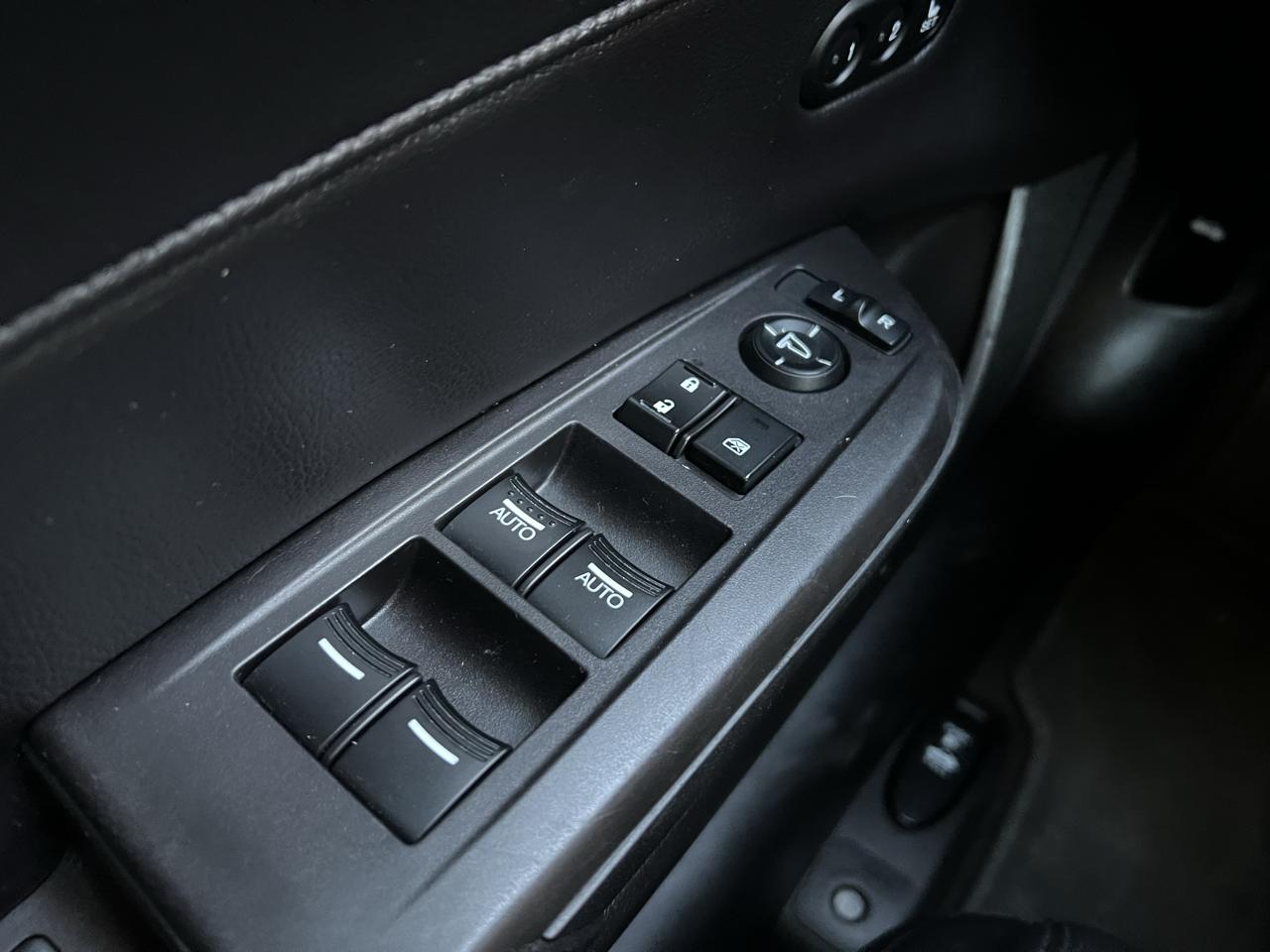 Acura ILX photo 16