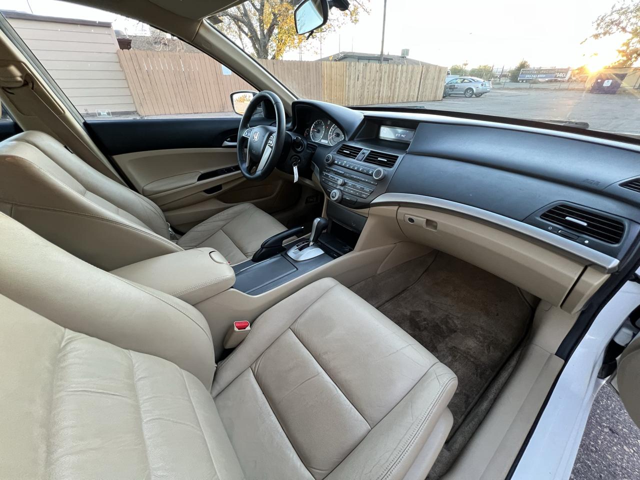 Honda Accord SE Sedan AT 2012