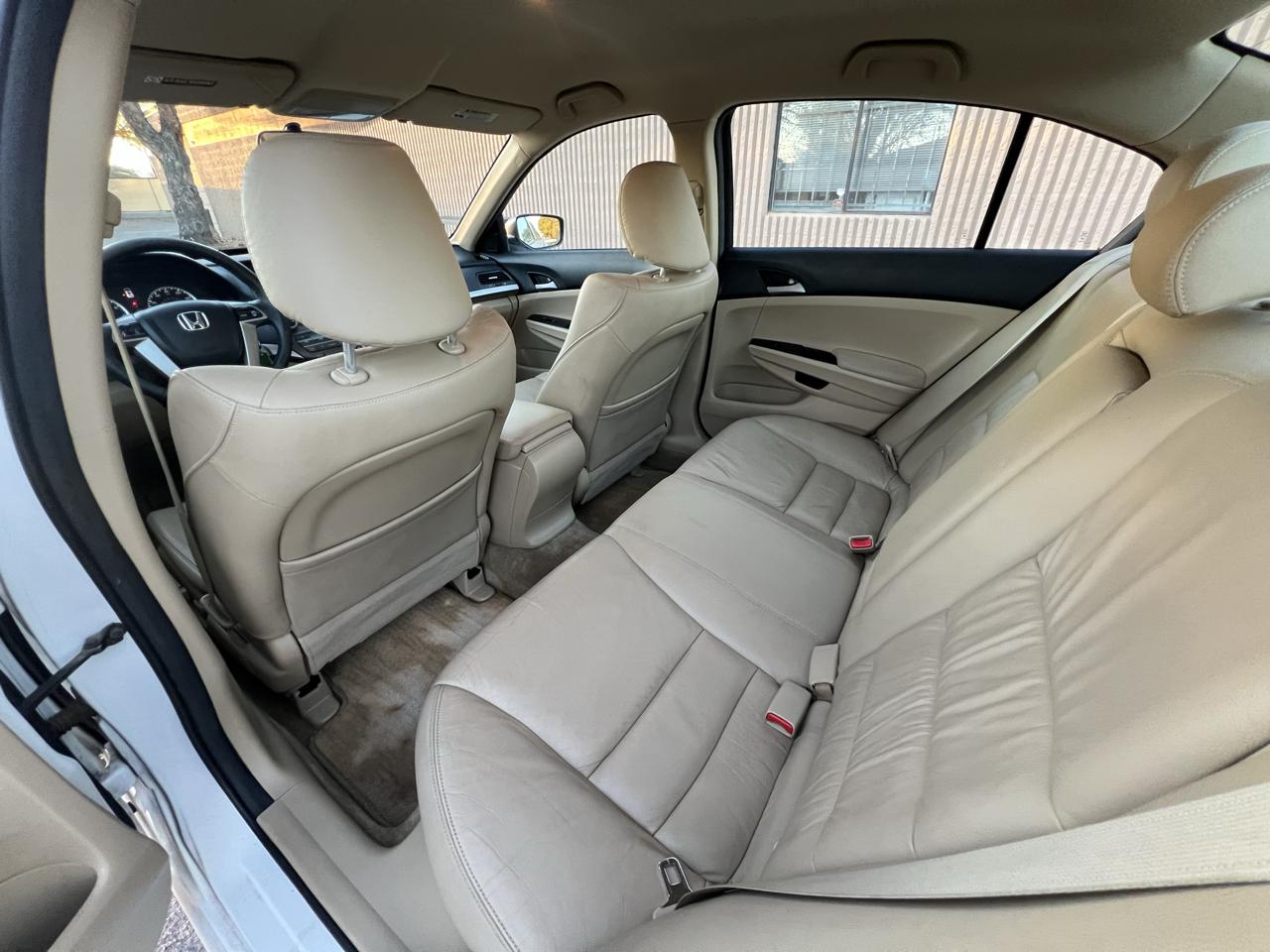 Honda Accord SE Sedan AT 2012