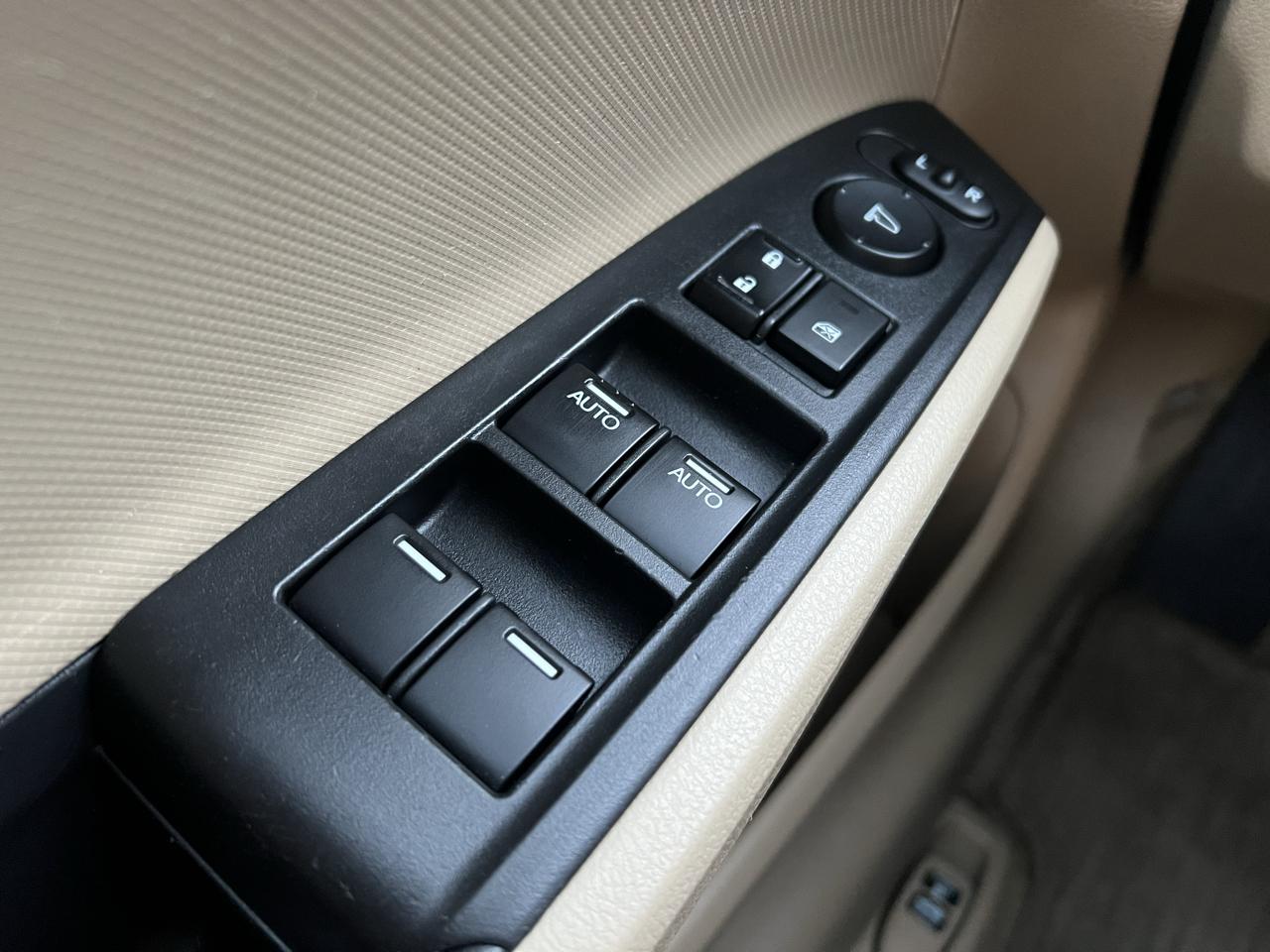 Honda Accord SE Sedan AT 2012