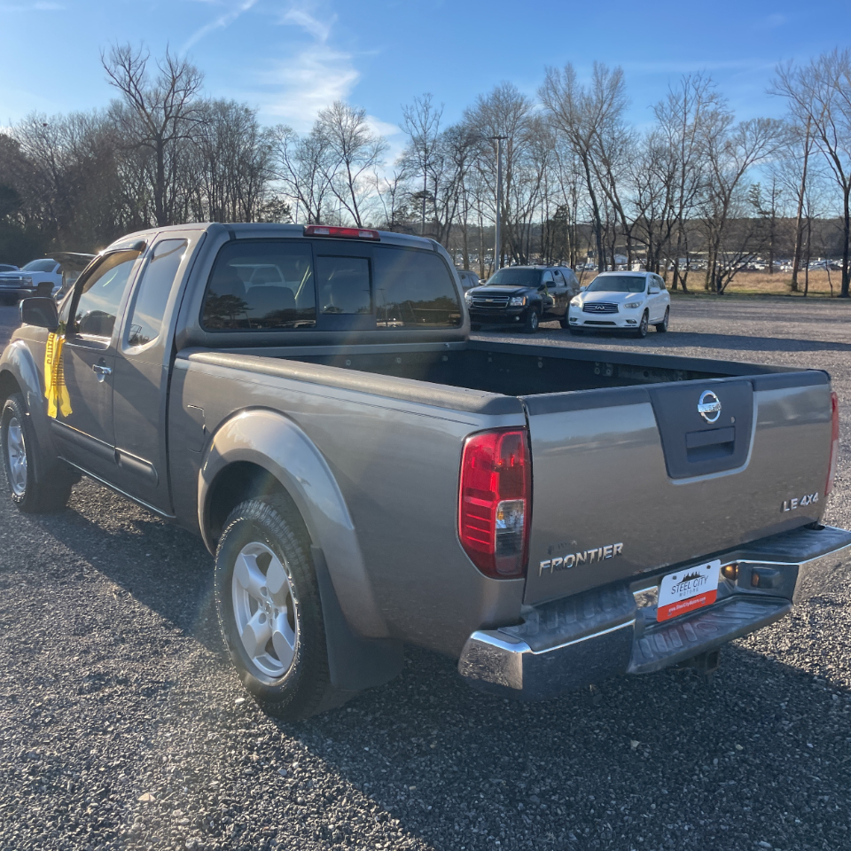 Nissan Frontier LE 2005