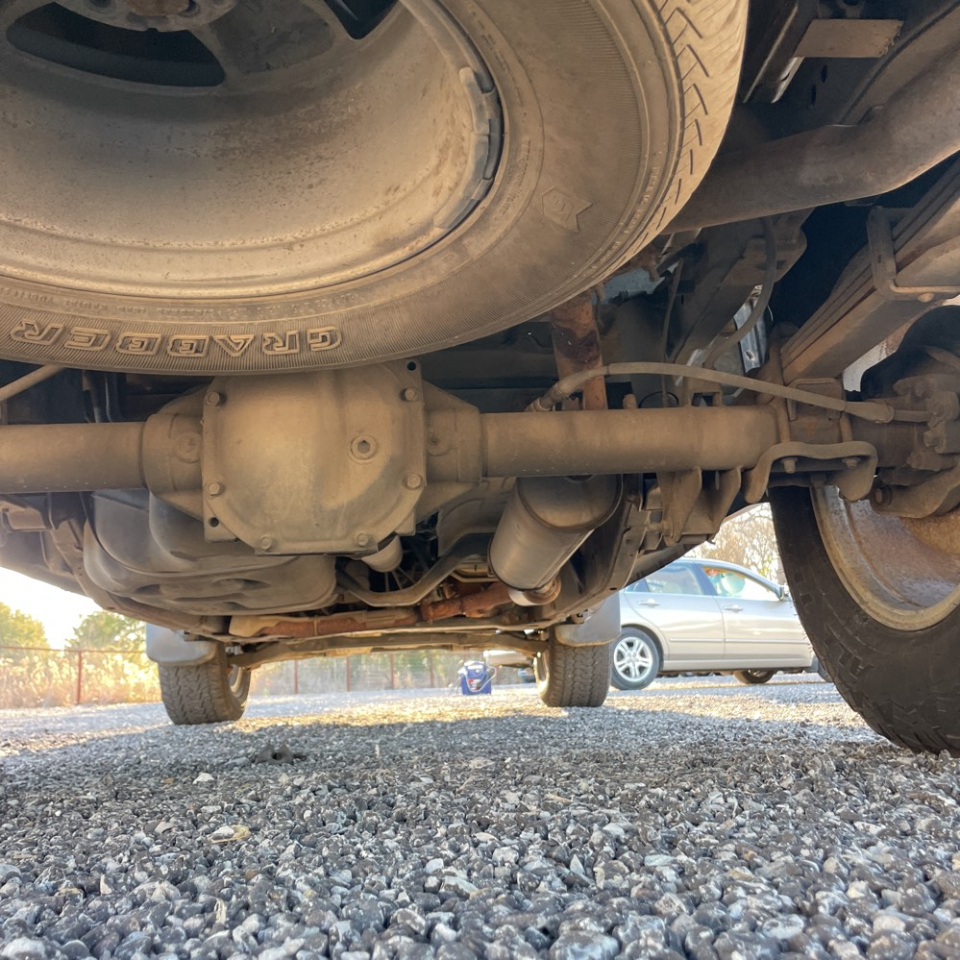 Nissan Frontier LE 2005