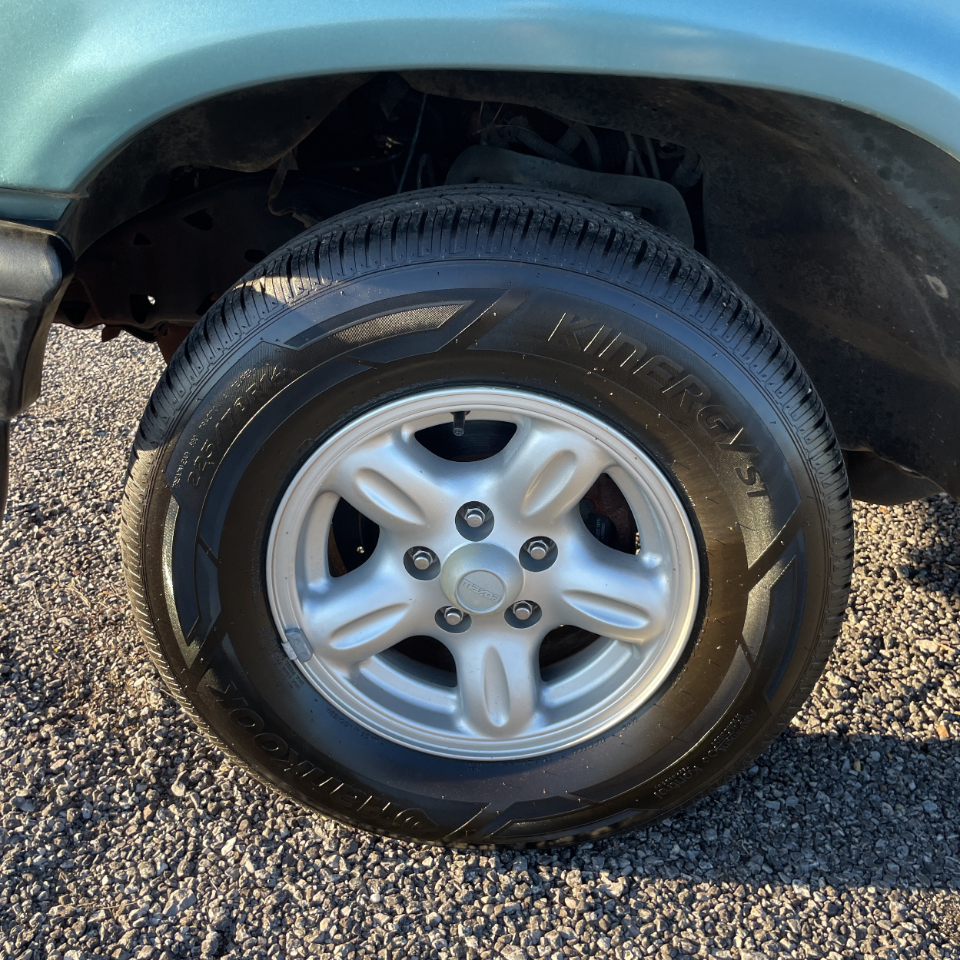 Mazda B-Series  1994