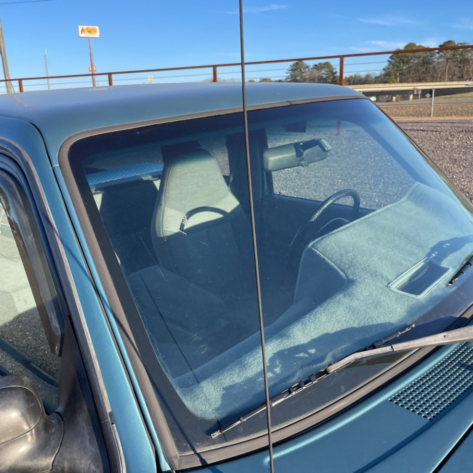 Mazda B-Series  1994