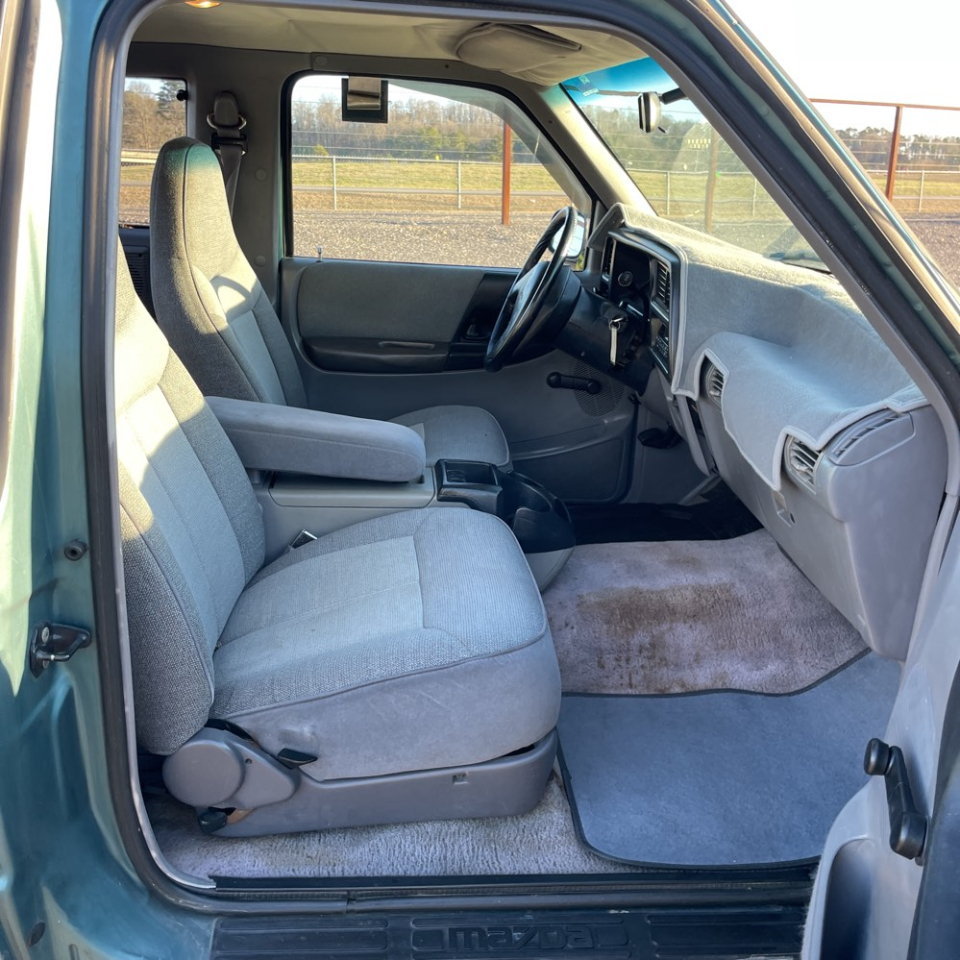 Mazda B-Series  1994