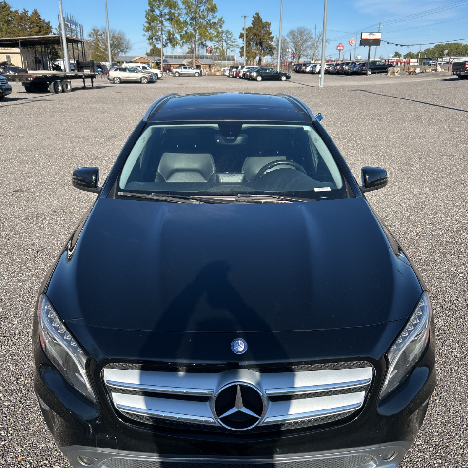 Mercedes-Benz GLA-Class  2015